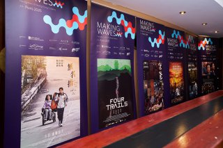 No comment added to this photo.