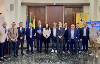 No comment added to this photo.