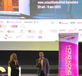 No comment added to this photo.