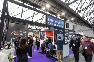 No comment added to this photo.