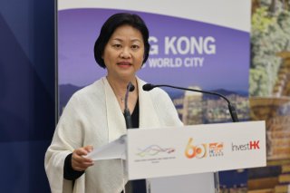 The Hong Kong Economic and Trade Office in Brussels continues to hold Chinese New Year celebrations in Europe. Photo shows the Special Representative for the Hong Kong Economic and Trade Affairs to the European Union, Ms Shirley Yung, speaking at the Chinese New Year reception in Barcelona, Spain, on March 4 (Barcelona time).
