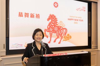 The Hong Kong Economic and Trade Office in Brussels continues to hold Chinese New Year celebrations in Europe. Photo shows the Special Representative for the Hong Kong Economic and Trade Affairs to the European Union, Ms Shirley Yung, speaking at the Chinese New Year reception in Dublin, Ireland, on March 5 (Dublin time). 