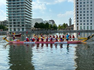 Hong Kong Economic and Trade Office in Brussels supported the 12th Hong Kong Dragon Boat Festival (the Festival) in Antwerp, Belgium. Photo shows members of the Hong Kong Dragons dragon boat team racing at the Festival on May 9 (Antwerp time).