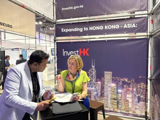 In partnership with Invest Hong Kong, the Hong Kong Economic and Trade Office in Brussels promoted Hong Kong s innovation and technology development at NEXUS Luxembourg 2026, which was held in Luxembourg from June 10 to 11 (Luxembourg time). Photo shows a Hong Kong booth set up at NEXUS Luxembourg 2026, providing global attendees with information on investment and business opportunities in Hong Kong.