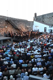 Photo shows The Hong Kong Sinfonietta performing at the Marvao International Music Festival in Portugal on August 2 (Marvao time).